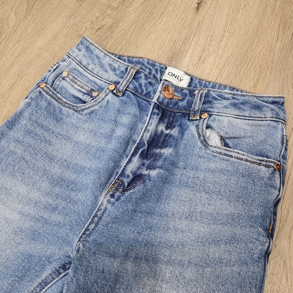 ONLY Erin High Waisted Straight Blue Jeans Size: 25 - Picture 3 of 13